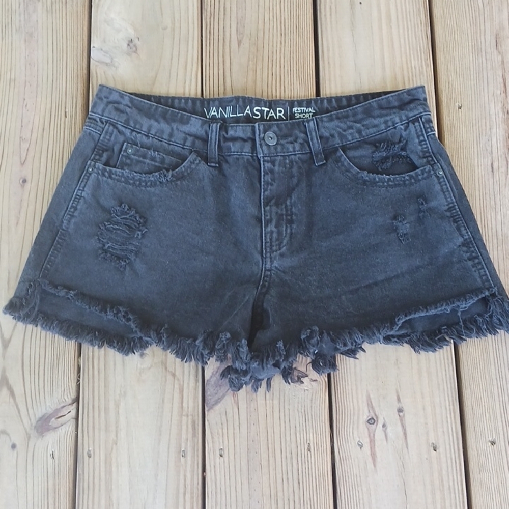 Vanilla Star festival short black raw hem shorts size 11